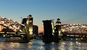 Коллектив НПЦ на экскурсии в Санкт-Петербурге